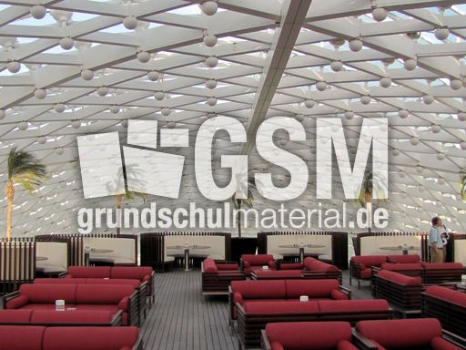 057 Yas Hotel, Obergeschoss.JPG